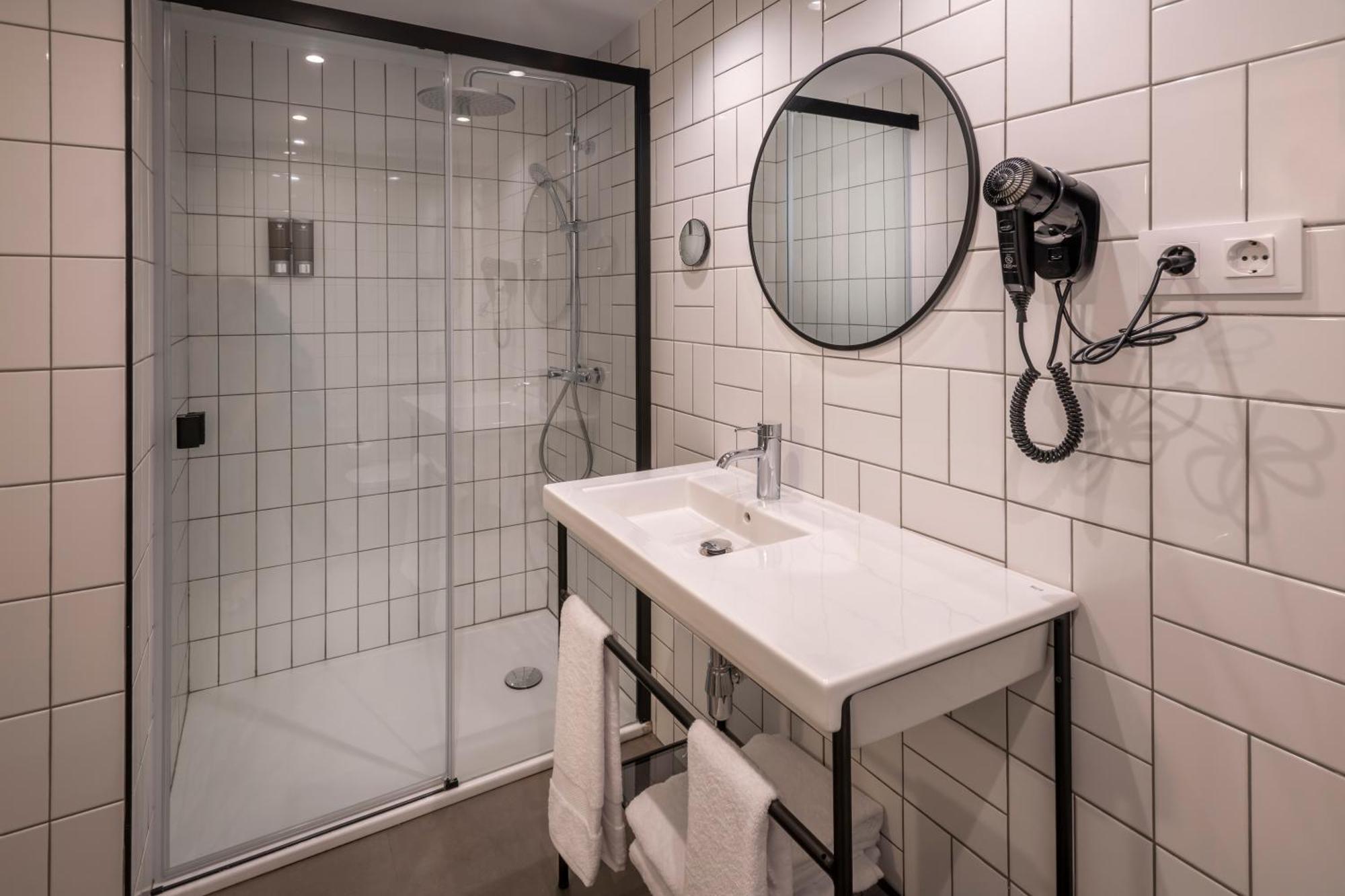 Double or Twin Room City View