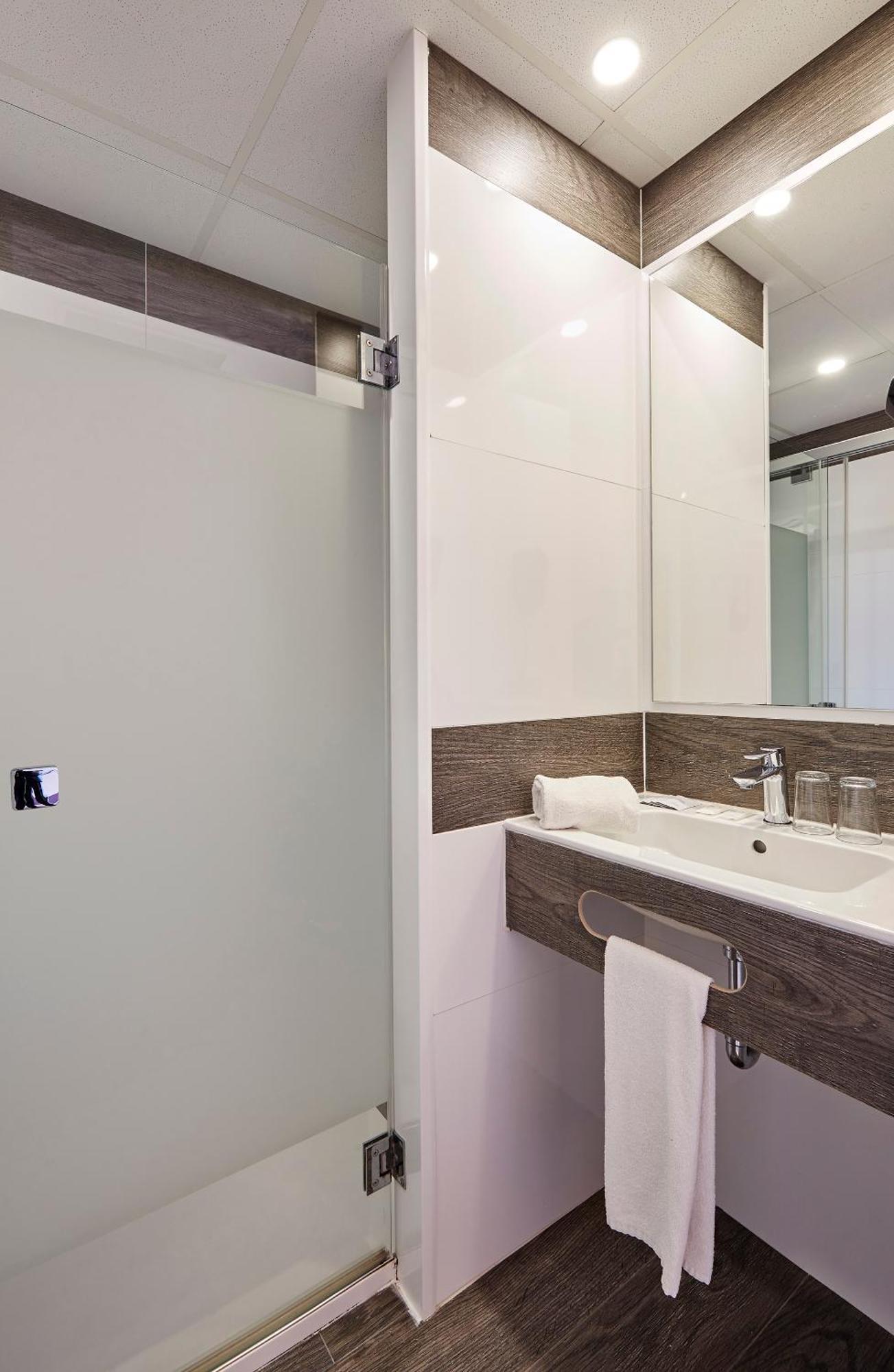 Superior Double Room,1559625535:JPEG
