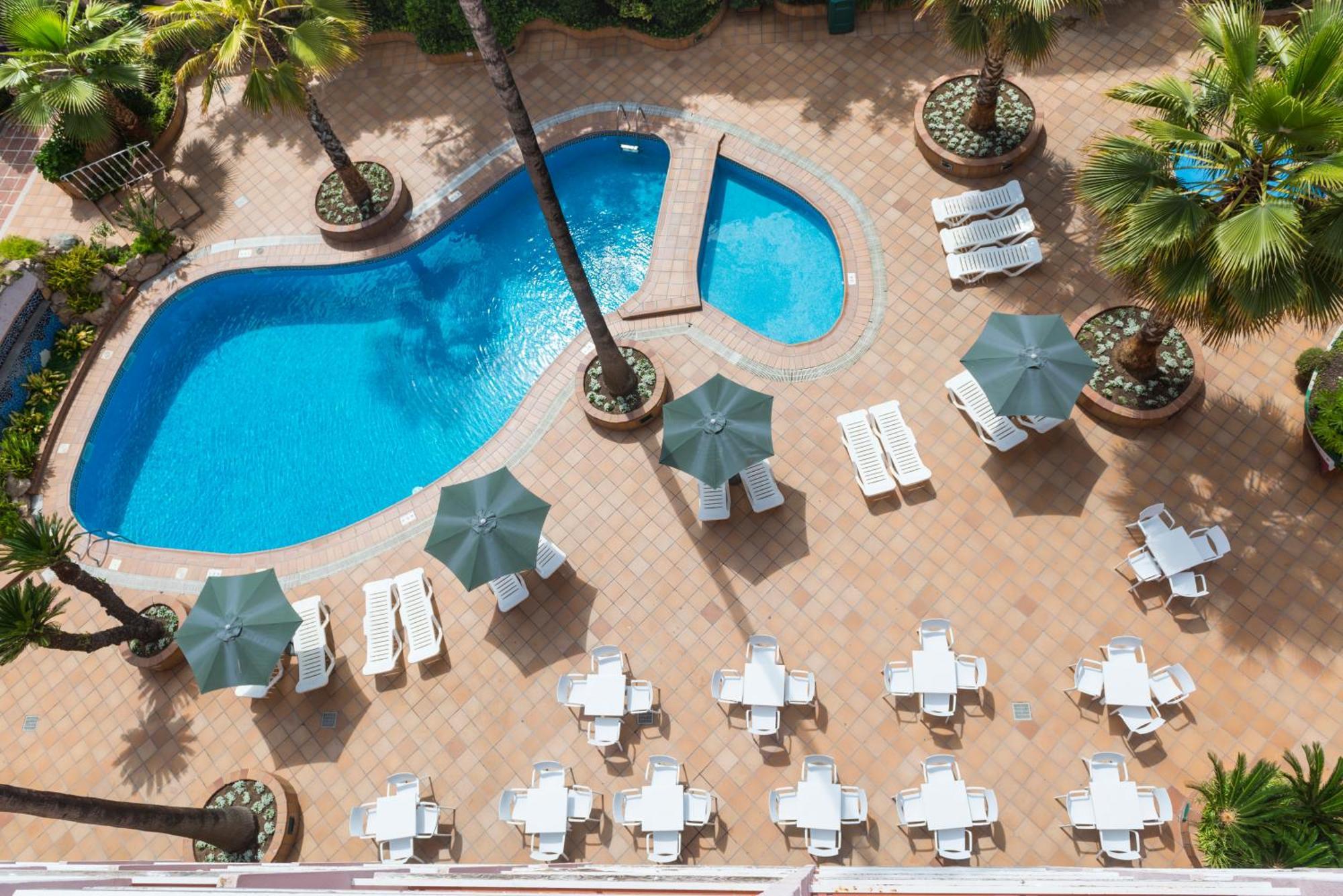 Double Room Pool View