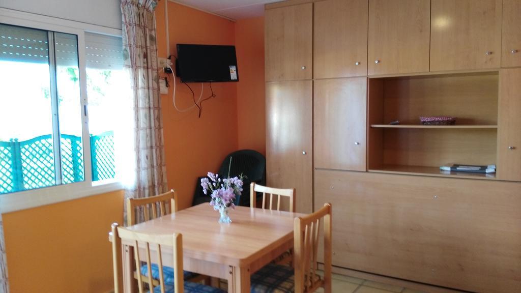 One-Bedroom Bungalow
