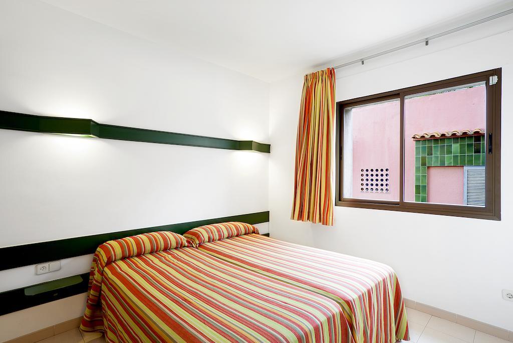 Family One-Bedroom Apartment,74193542:JPEG