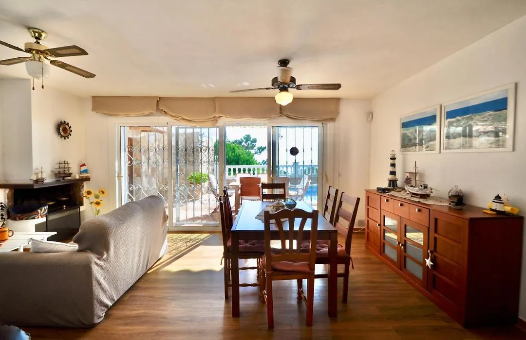 Villa Desire-1