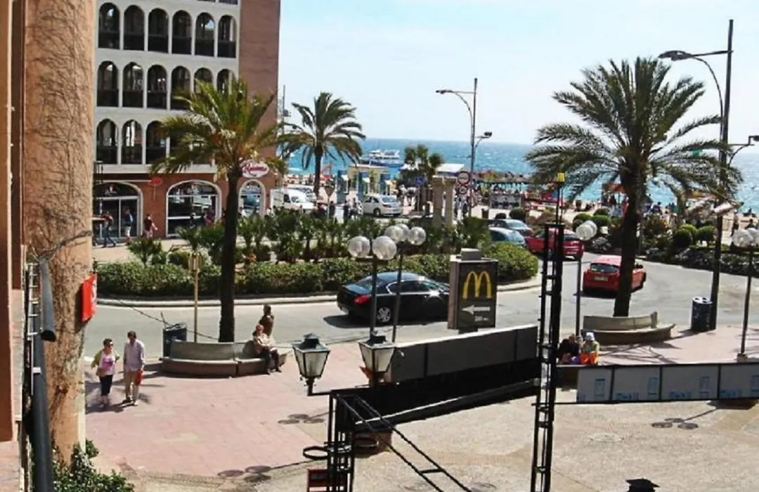 Apartamento Con Terraza Vistas Al Mar-1