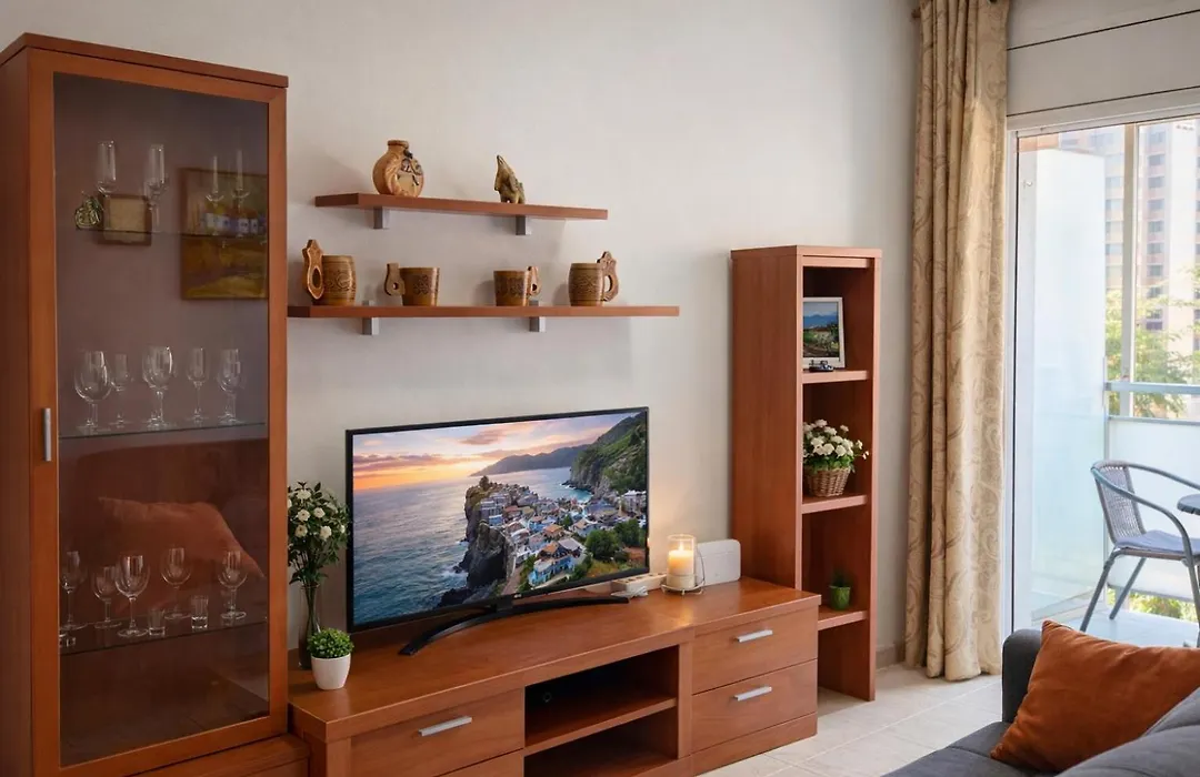 Apartament Sol Y Mar-2 Min To Fenals Beach-Balcony-1