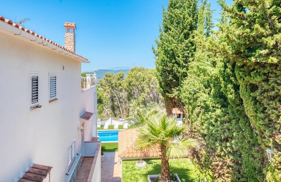 Costacabana - Villa Maribel-1