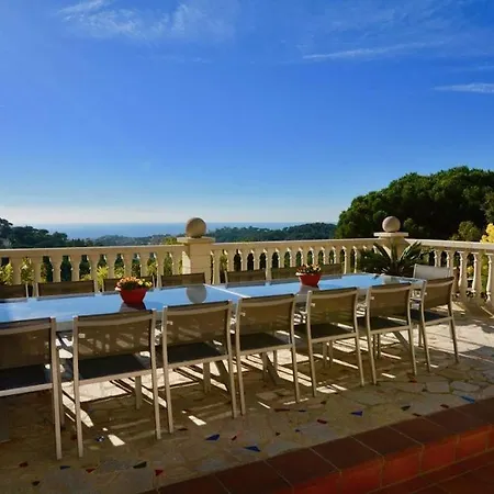 Villa Riviera-2