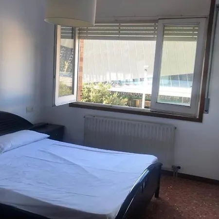 Moon Big Apartment Ideal 2 Families. Central. Near The Beach. Wifi Free-3