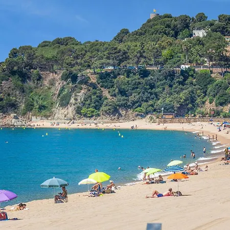 Amazing Apartment In Lloret De Mar With 2 Bedrooms And Wifi-3