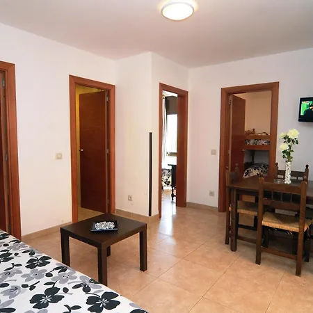 Apartamentos AR Caribe-3