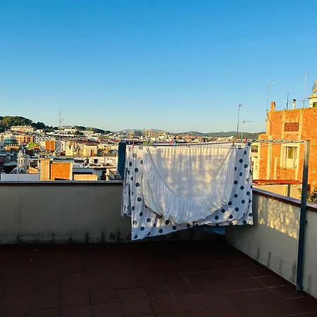 Centrico Apartamento A 150 Metros De La Playa. Parking*-3