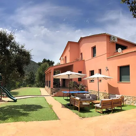 Comoda E Intima Villa Con Piscina Pricvada. 4 Suites + 4 Hab. + 2 Banos-2