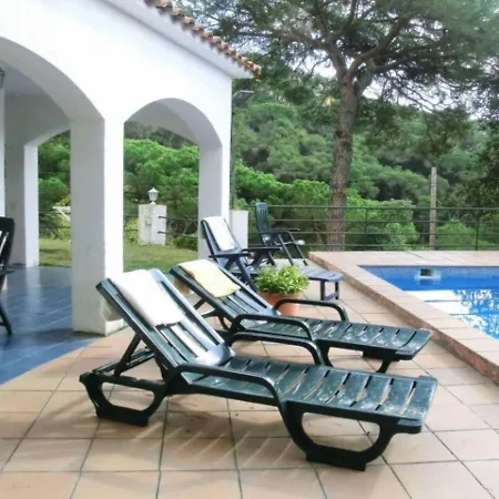 Villa In Girona 4 Bedrooms 0310-2