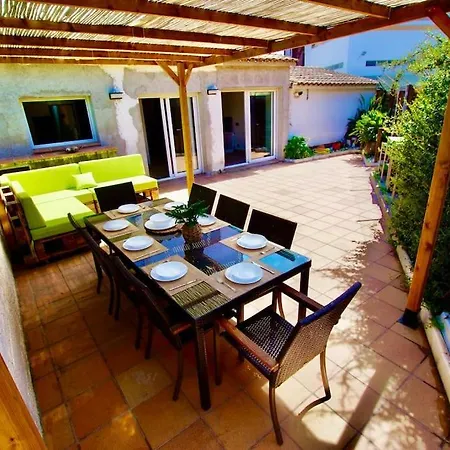 V&V Lloret-Villa Wilma, Casa Adosada A 800M Playa Fenals Con Aire Acondicionado Y Piscina Comunitaria Con Jardin-3