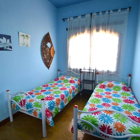 Villa Suria 8 People Lloret De Mar-3