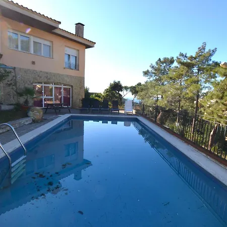 Villa Suria 8 People Lloret De Mar-2