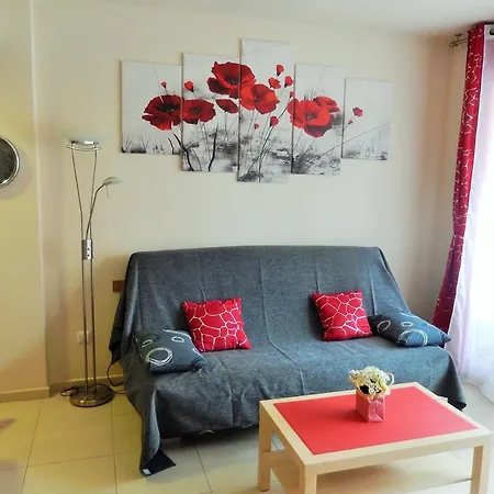 Apartamento Naiss Garden Family-3