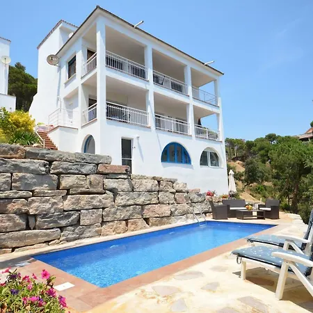 Lloret Apartments-3