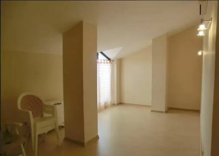 106175 - Apartment In Lloret De Mar